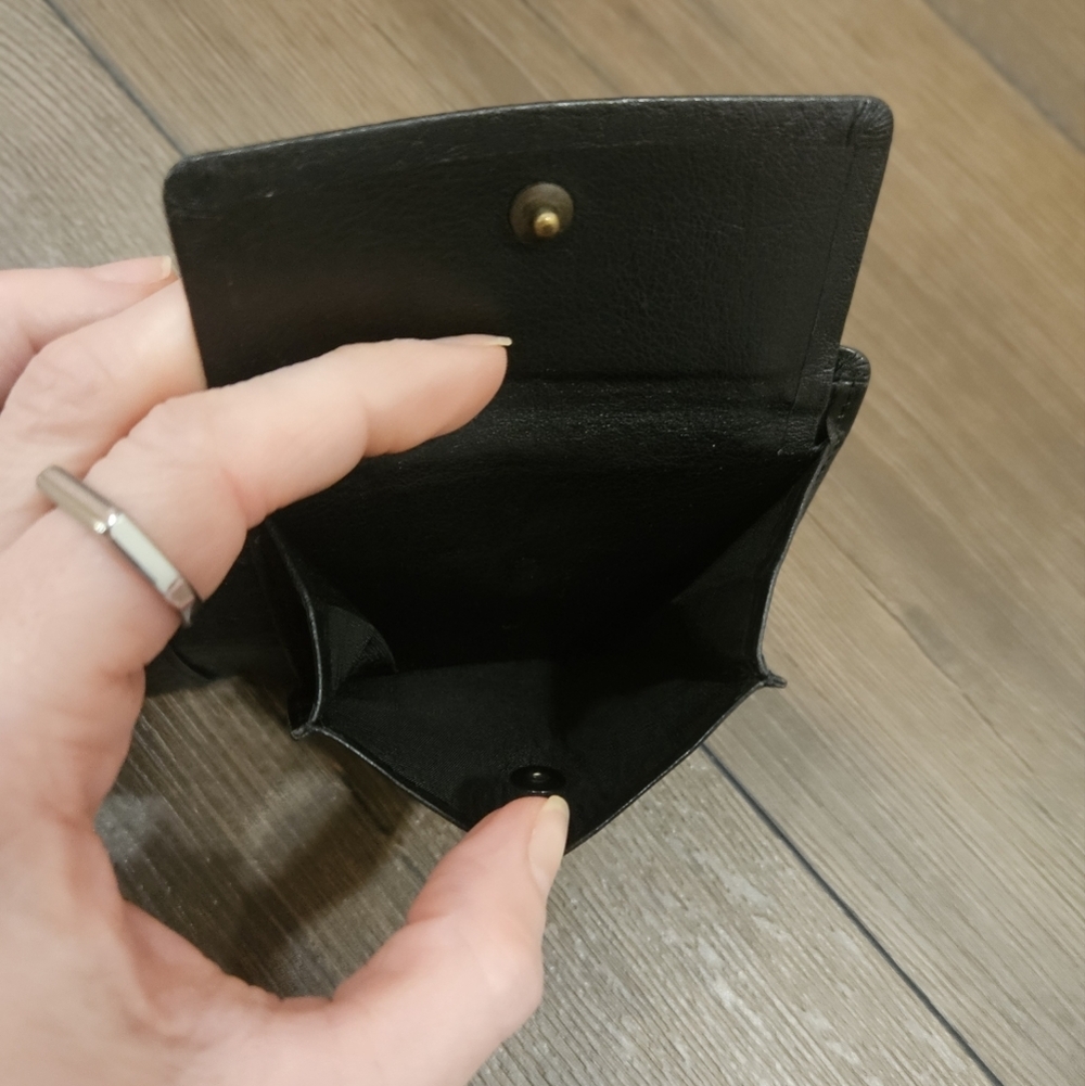 BURBERRYS Vintage Black Leather Bi-Fold Wallet | Mint Condition - Picture 6 of 16